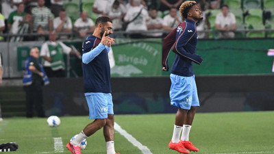 Trabzonspor-Ferencvaros Maçında Kırmızı Kart Çıktı