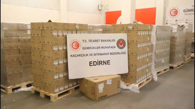Kapıkule’de Büyük Operasyon! TIR’dan Yaklaşık 10 Milyon Liralık Kaçak Ürün Ele Geçirildi