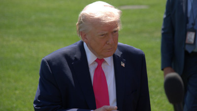 ABD Başkanı Trump'tan 3 Dev Yayın Organına 'Beyaz Saray' Yasağı