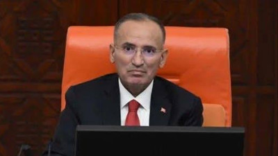 AK Parti'li Bozdağ, TBMM Başkanvekilliği Görevinden İstifa Etti