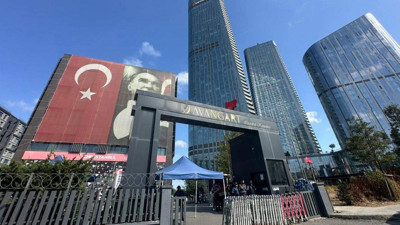 CHP İstanbul'da Gürsel Tekin Dönemi Sona Erdi! Yeni Başkan Belli Oldu