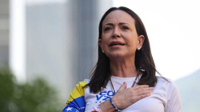 Venezuelalı Muhalif Lider Machado Ülkeye Geri Döndü