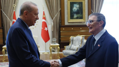 Cumhurbaşkanı Erdoğan’dan Nobel Ödüllü Aziz Sancar’a Kabul: Külliye’de Bir Araya Geldiler