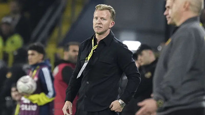 Dirk Kuyt Eleştirilere Yanıt Verdi