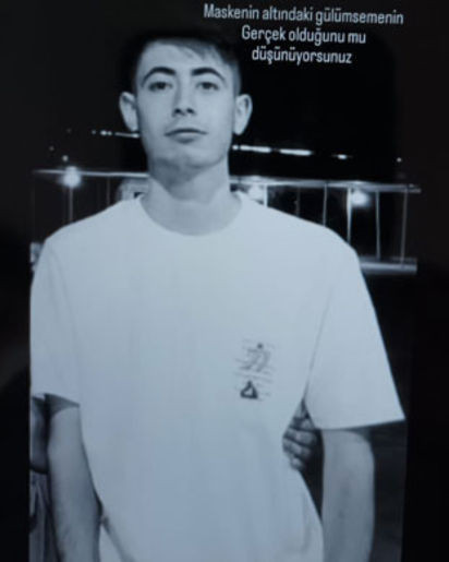 Şanlıurfa'da Liseye Kanlı Baskın: Av Tüfeğiyle Girdi Rastgele Ateş Açtı, İntihar Etti! Yaralılar Var - Resim : 6