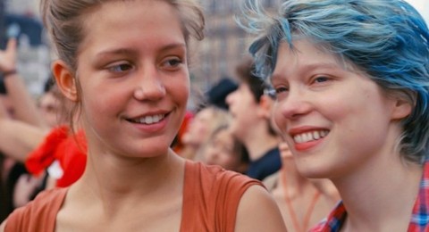'Mavi En Sıcak Renktir' filminde taciz skandalı: 10 gün çıplak gezdik