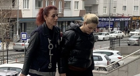 Sahte doktor Ayşe Özkiraz'ın annesi ilk kez konuştu: 'Bunların hepsi mi yalan olur?'