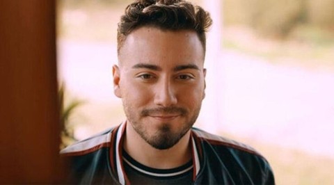 Enes Batur kaza yapanlarla dalga geçmiş!