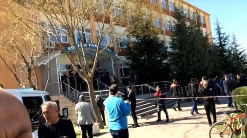 Osmangazi Üniversitesi'nde katliam: 4 ölü