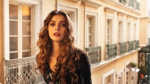 Hercai'nin Yaren'i İlay Erkök Mardin’de 8 kilo aldı