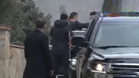 Erdoğan Kısıklı'da evinden çıkarken konvoyunu durdurdu