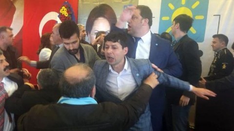 İYİ Parti Zonguldak İl Kongresi'nde kavga!