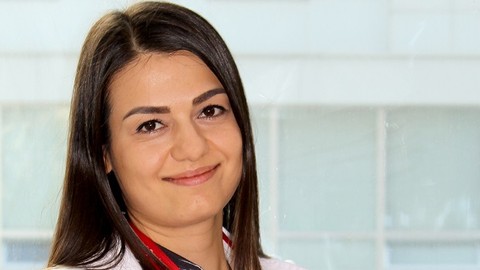 Sahurda protein ve liften zengin yiyecekler tüketin