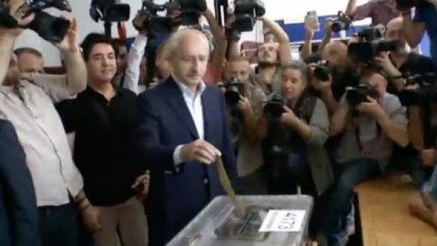 Kılıçdaroğlu'ndan oyunu kullandıktan sonra flaş çağrı