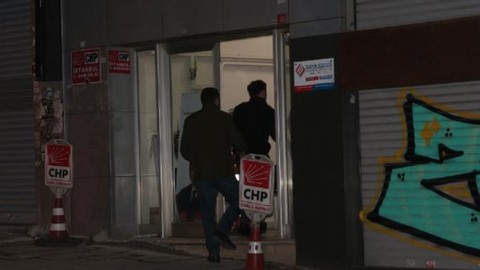 Canan Kaftancıoğlu'nun istifası sonrası CHP İstanbul'da hareketli saatler