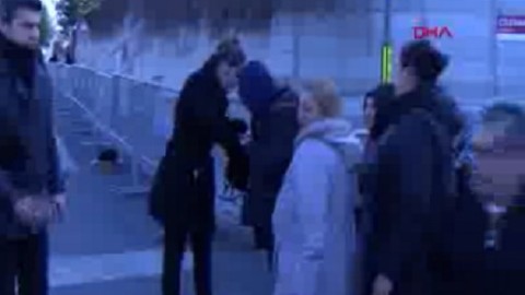 Erdoğan'ın oy kullanacağı okula gelenler tek tek arandı