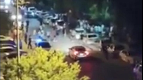Kocaeli'de genç kıza laf atanlara linç girişimi: 20 gözaltı