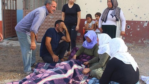 Suruç'a havanlı saldırı: 2 şehit