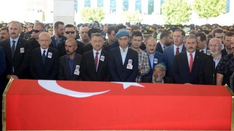 Şehit Ahmet Topçu, Ankara'da toprağa verildi