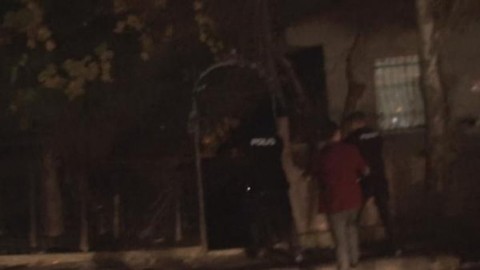 Esenyurt'ta hareketli anlar, polis elinde silah olan şüpheliyi böyle vurdu