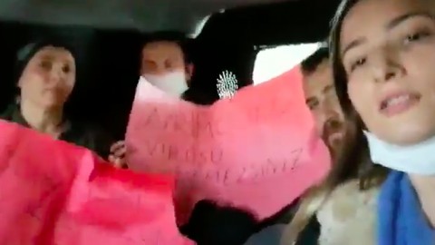 Gözaltına alınan sağlıkçılardan mesaj var: Virüsü ayrımcılıkla yenemezsiniz