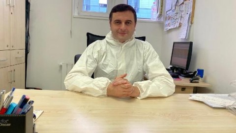 Koronavirüsü yenen doktor anlattı: Bilinç kaybı yaşadım, akciğerimin yüzde 70'ini virüs kaplamıştı