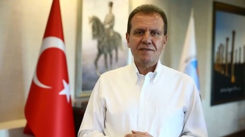 Vahap Seçer, 'Askıda Fatura' uygulamasına maaşını bağışlayarak destek de bulunacak