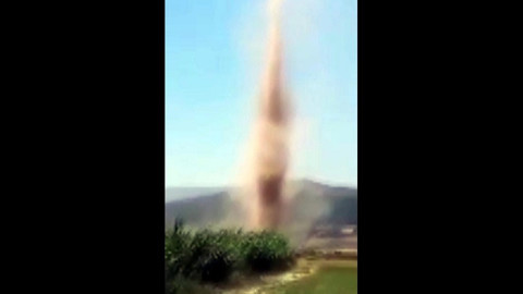 Kahramanmaraş'ta hortum görüntülendi