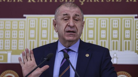 Ümit Özdağ İYİ Parti'den istifa etti