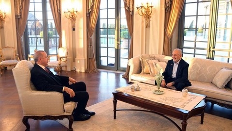 Erdoğan, Saadet Partili Oğuzhan Asiltürk ile birlikte iftar yaptı