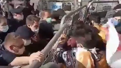 Gençlik Komiteleri üyelerine polis müdahalesi