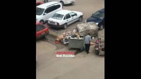 Geçimini çöpten sağlayan vatandaşa polisler ceza yazdı