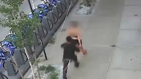 Skandal görüntüler! Sokak ortasında tecavüz girişimi