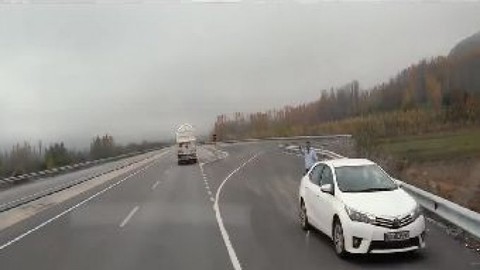 Muharrem İnce, Memleket Partisi otobüsünü kullandı