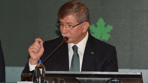 Davutoğlu: Emeği köleleştiren bir sistem uygulanıyor, bunun adı ihanettir