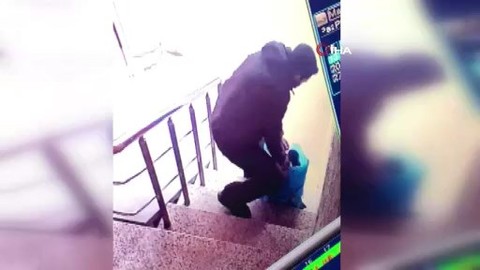 15 çift ayakkabıyı böyle çaldı