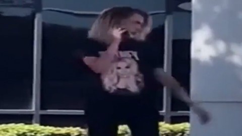 Cara Delevingne'nin kendini kaybettiği görüntüler gündem oldu