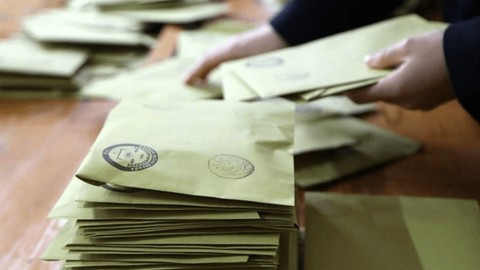 Kritik illerde AKP'nin sayısı azalıyor, muhalefet kazanıyor