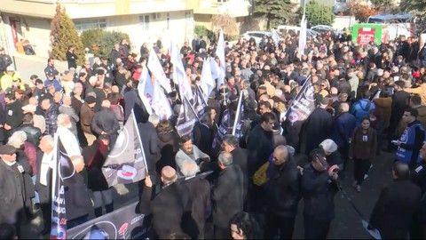 Uğur Mumcu, Ankara'da evinin önünde anıldı