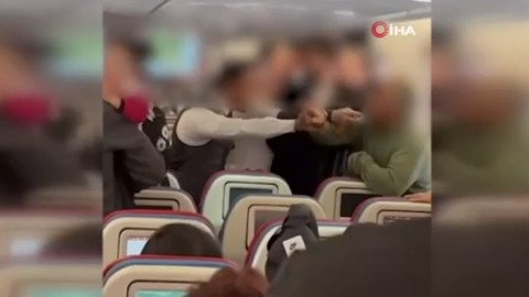 THY uçağında yolcular arasında kavga!