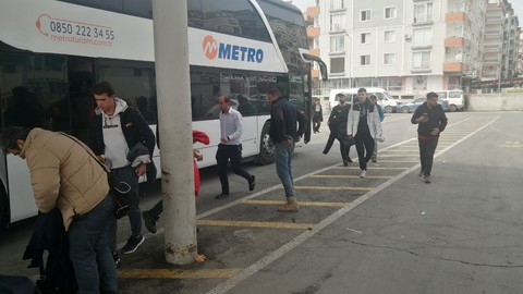Depremzedeler Hatay'a dönüyor: Memleketimizi, topraklarımızı bırakmayacağız