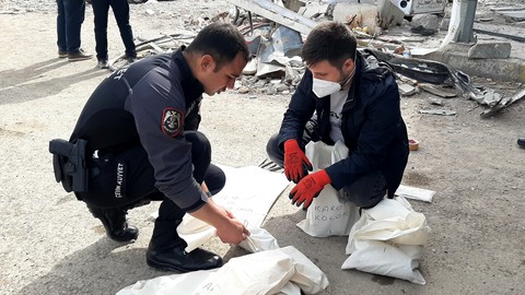 İsias Otel ve çevresindeki binalardan karot ve demir örnekleri alındı