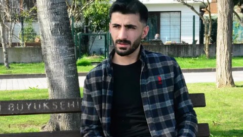 Sahnede türkü söylerken kendi ölüm haberini aldı