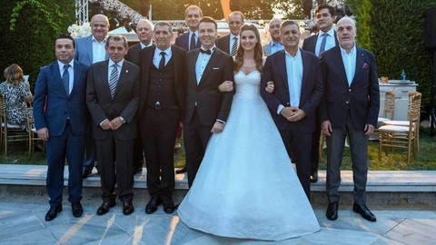 7 ay önce evlenmişlerdi: Mehmet Akif Ersoy ve Pınar Erbaş'tan kötü haber