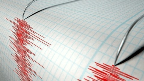 Papua Yeni Gine'de 7 büyüklüğünde deprem: 4 ölü