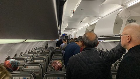 Uçakta korku dolu anlar: İstanbul-Ordu seferini yapan uçak pisti pas geçti, yürekler ağza geldi