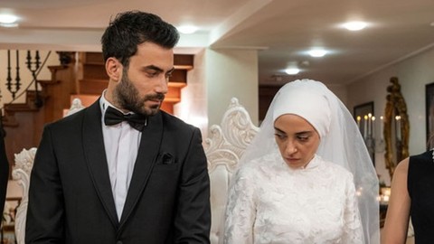 Kızılcık Şerbeti iktidarın toplum düşmanlığını da açığa çıkardı