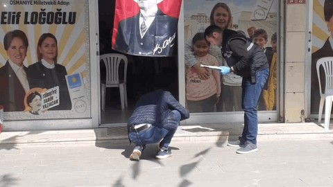 İYİ Parti’nin seçim bürosu önünde boş kovan bulundu