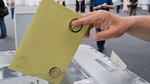 Sonar Araştırma Başkanı Bayrakçı: Bana göre seçim netleşmiştir