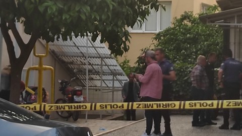 15 yaşındaki çocuk arkadaşıyla birlikte babaannesini öldürdü!